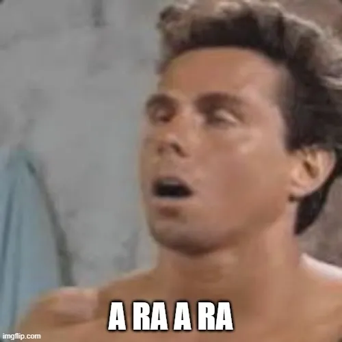 Cách meme bắn tùm lum nói hộ cảm xúc “cháy” của người xem