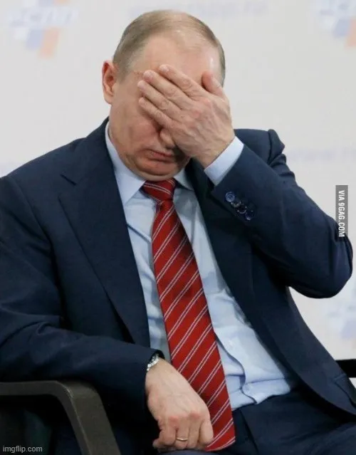 Loạt meme quê ngượng chín người khiến ai cũng thấy mình trong đó