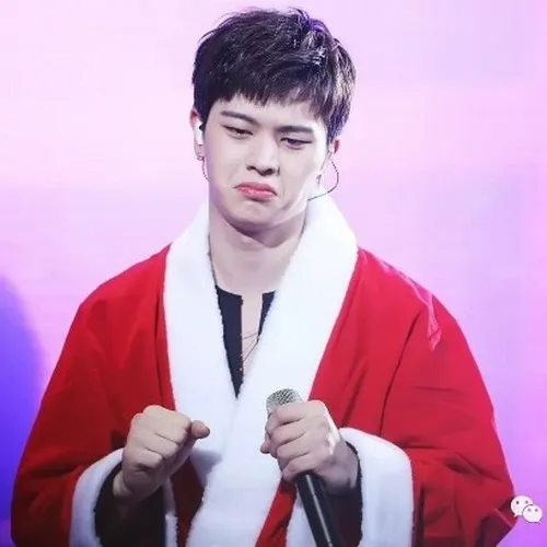 Meme troll trề môi cực hợp cap troll nhau