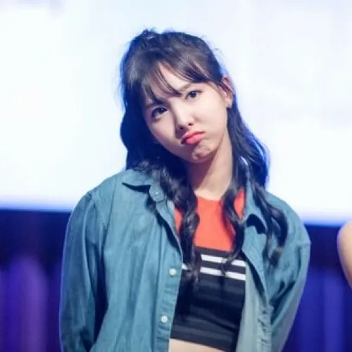 Meme hài hờn dỗi troll nhẹ mà đáng yêu