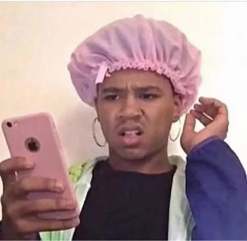 Meme bối rối khắc họa khoảnh khắc sai vibe cực mạnh