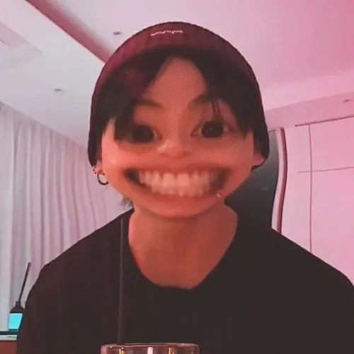 Ảnh chế góc chụp sai thời điểm nhưng tạo tiếng cười