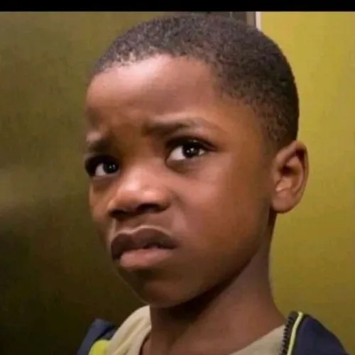 Ảnh chế khoảnh khắc sai vibe tạo tiếng cười lớn