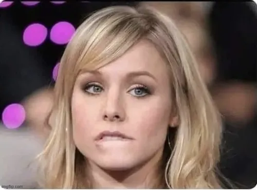 Khi gương mặt e ấp bỗng trở nên gợi cảm đến bất ngờ