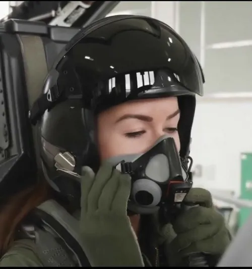 Meme hài thở oxy truyền tải thông điệp “mệt nhưng vẫn ổn”