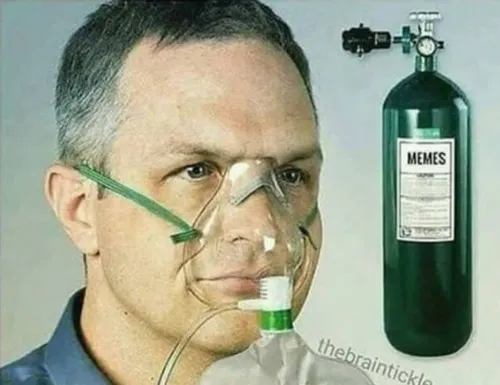 Ảnh troll thở oxy miêu tả trạng thái “sắp xỉu” vì quá mệt