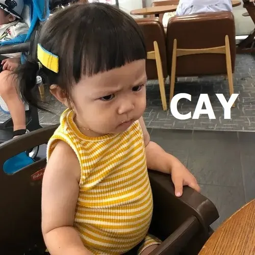 Ảnh vui nụ cười gượng gạo, cay mà vẫn vui