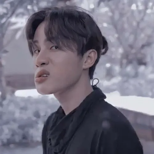 Meme vui cong môi đá đểu nhẹ cực hợp chat nhóm bạn