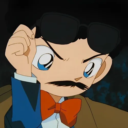 Ảnh meme vui Conan cười nhẹ khi kế hoạch thành công