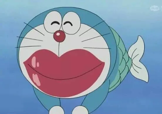 Meme hài Doraemon nhăn mặt vì tiếng hát của Chaien làm nổ cửa sổ