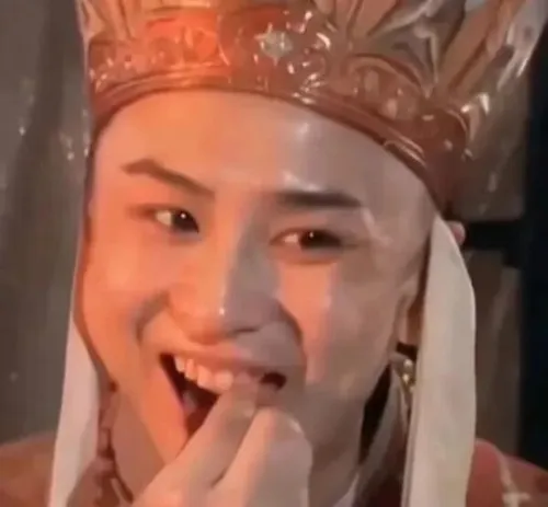 Meme hài Đường Tăng bất lực nhìn đời