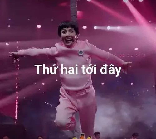 Ảnh troll dân chạy Ads bị sếp hỏi “xong chưa em”.