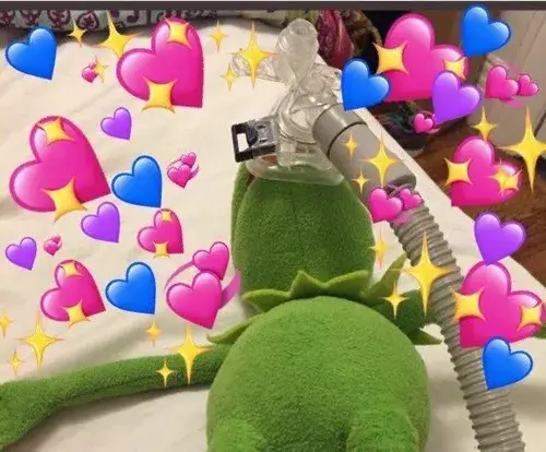 Ảnh hài thở oxy sống sót qua ngày