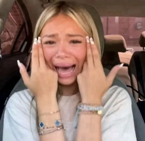 Hình meme vui cảm giác bất lực tạm thời cực chuẩn