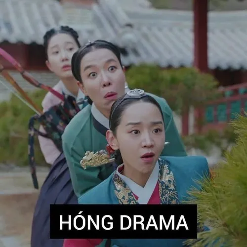 Meme chế icon dép vàng tượng trưng dân hóng cứng