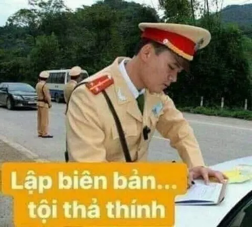 Meme chế dễ thương dành cho lời khen ngọt ngào.