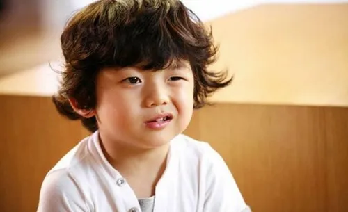 25 Hình meme hài gương mặt chảnh nhẹ nhưng duyên dáng