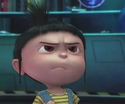 Meme chế khuôn mặt khó ở khi nghe drama vô lý