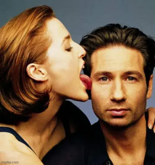 Ảnh chế biểu cảm ham hố khiến dân mạng thích thú