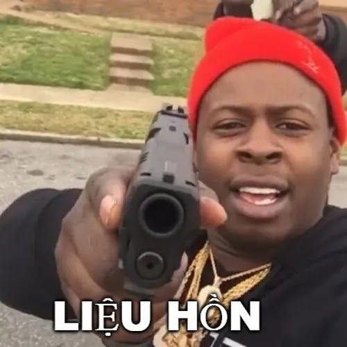 Ảnh chế chó trợn mắt đe dọa mà ai cũng buồn cười