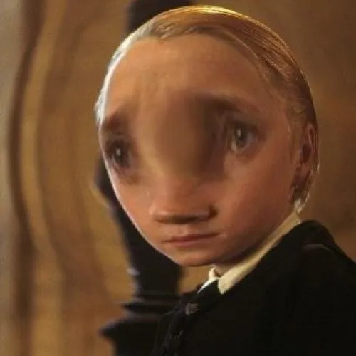 Ảnh vui troll nhẹ kiểu “vừa lú vừa duyên” khiến ai cũng cười