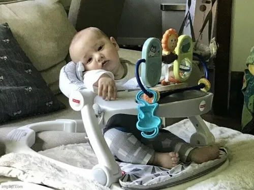 Ảnh chế mệt hiện đại pha chút tự giễu bản thân