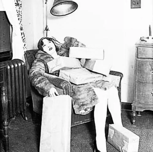 Meme hài “đời bận rộn” nhìn là thấm từng dòng