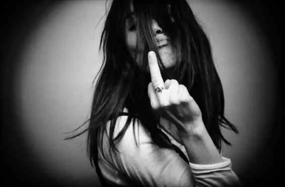 Meme ngón giữa thể hiện sự kiên nhẫn đã hết