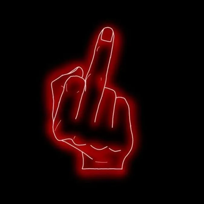 Thái độ chán mệt pha chút cay khó tả