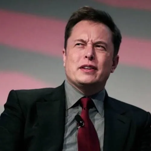 Khi câu chuyện nghe quá sai và bạn chỉ biết nhìn bằng ánh mắt nghi ngờ