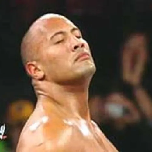 Ảnh chế The Rock viws ánh mắt nghi ngờ