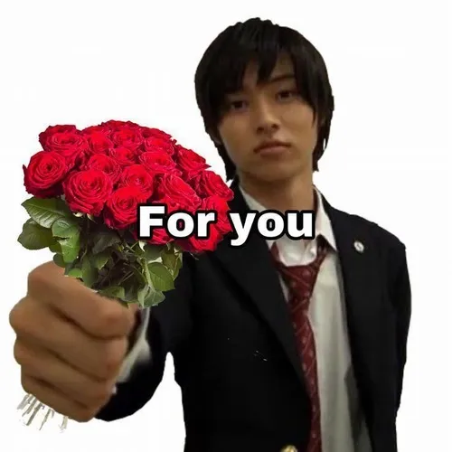 Meme chế bó hoa giả bị phát hiện đầy kịch tính