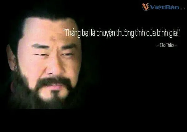 Meme hài ánh mắt nghi ngờ người đồng minh nói dối.