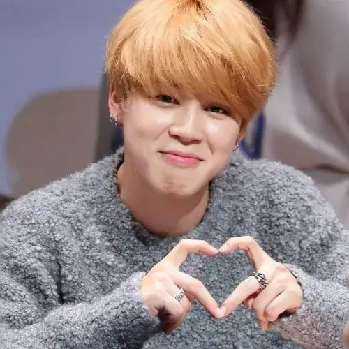 Kho meme Jack thả tim siêu cute từ idol Kpop đến giới trẻ Việt