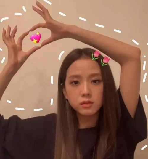 Ảnh chế meme vui caption thả thính kèm tim đỏ rực