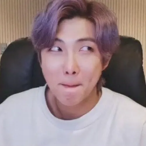 Khi cái ngu cũng biết yêu thương: meme thiểu năng phiên bản thân thiết