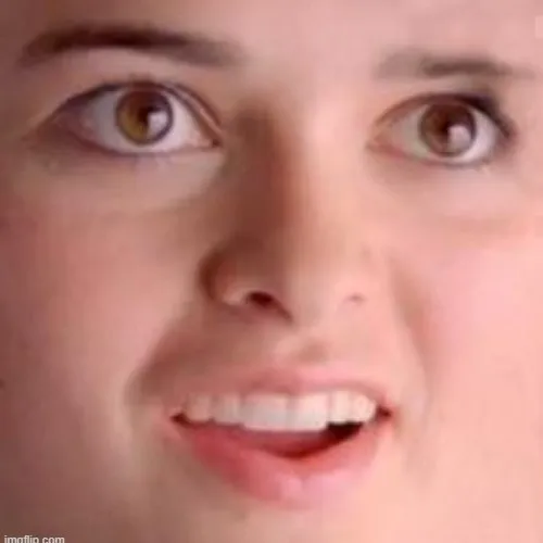 Ảnh chế phản ứng lại hành động vô tri đầy vui nhộn