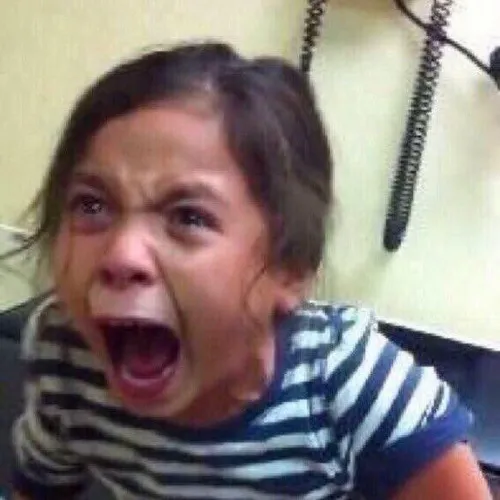 Ảnh meme khó chịu cực chuẩn cho những tình huống “muốn tắt sóng”