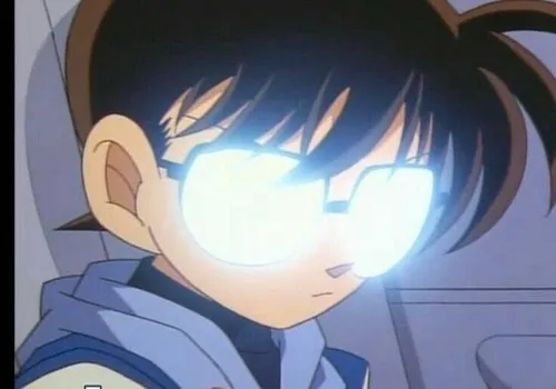 Ảnh chế meme Conan mắt kính phát sáng
