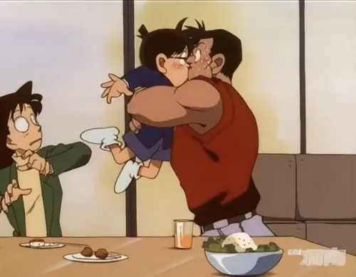 Hình troll Conan ngại ngùng khi Ran bất ngờ lại gần